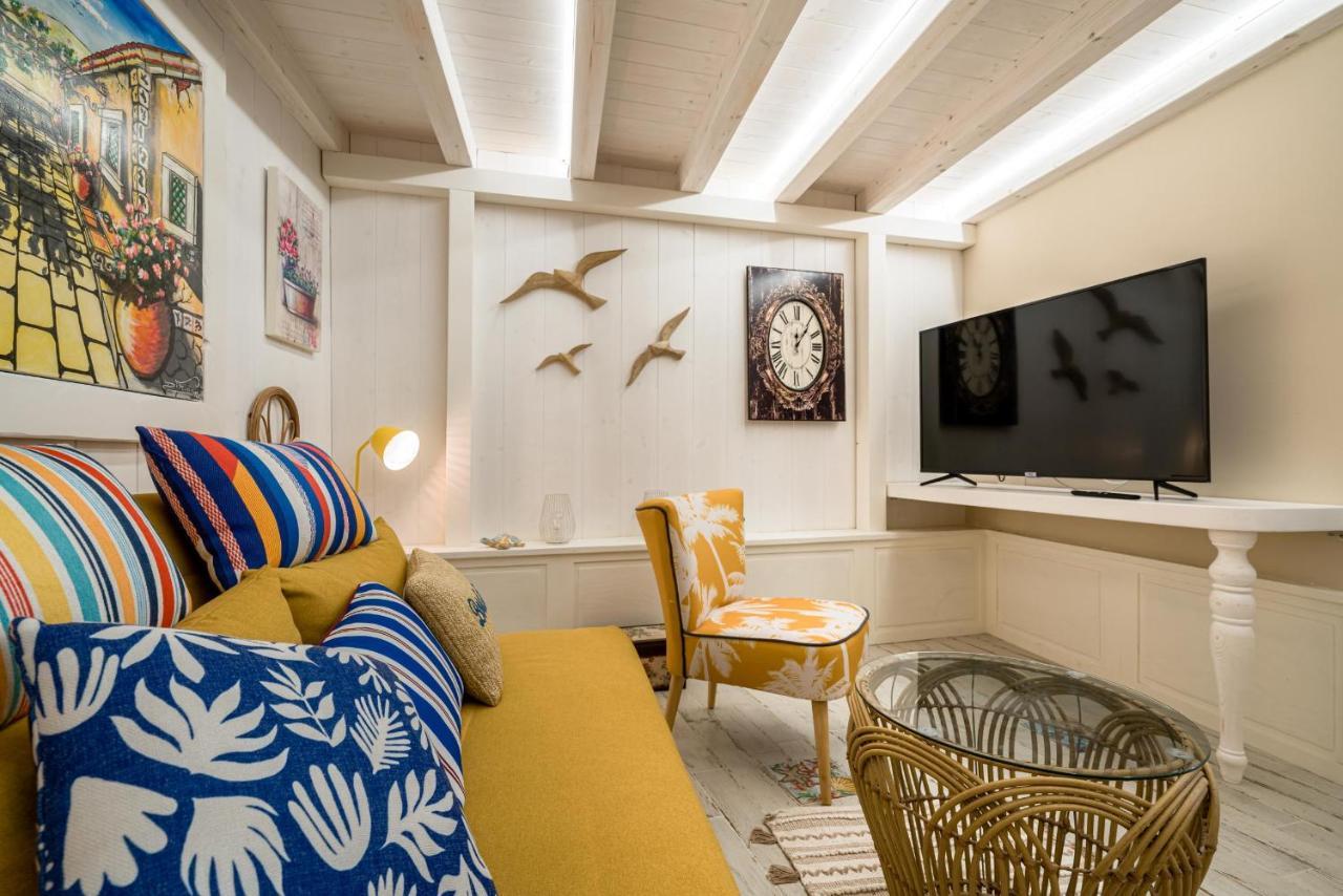 La Casa Di Nonna Piera Hotel Giardini Naxos Eksteriør billede